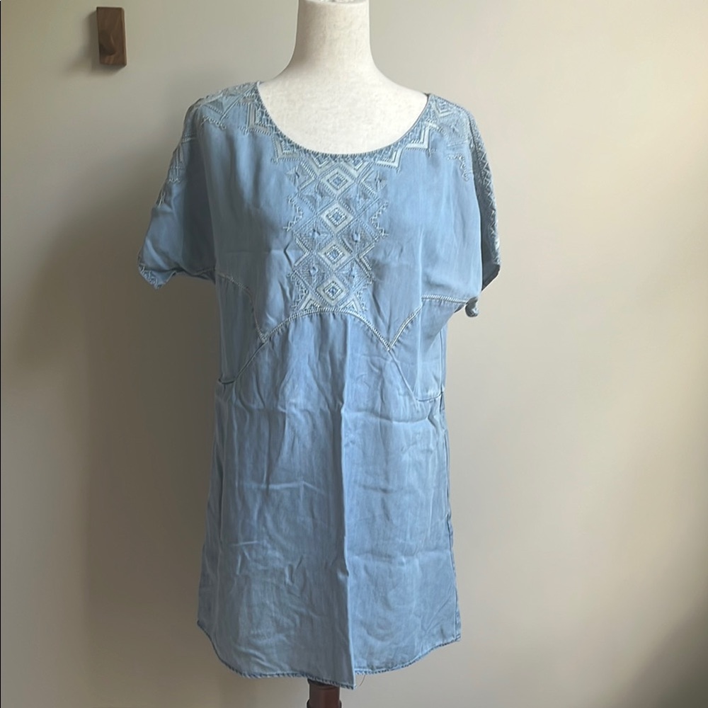 Western Denim Chambray Embroidered Dress Holding Horses Anthropologie